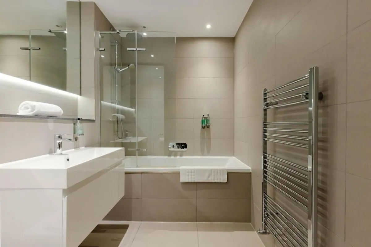 Dragon Suites - Edinburgh City Centre 1 Bed Apartment 0*,